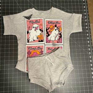 Cute ghost sweater tee with matching shorties.